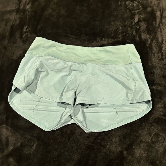 Size 4 Blue Lululemon Shorts - Picture 1 of 2